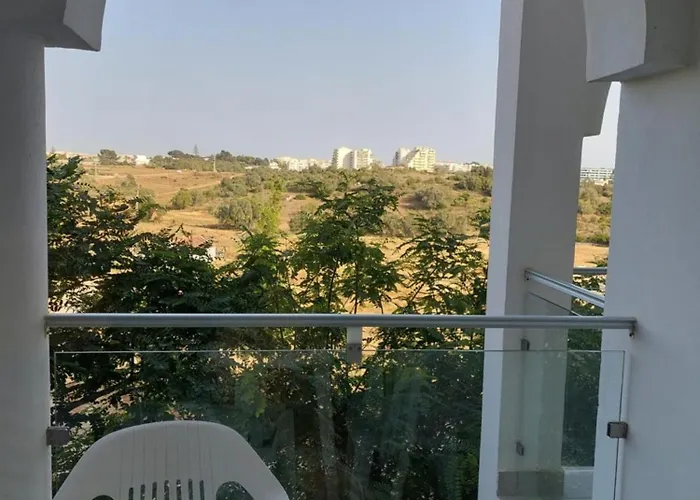 White Light Terrace Flat